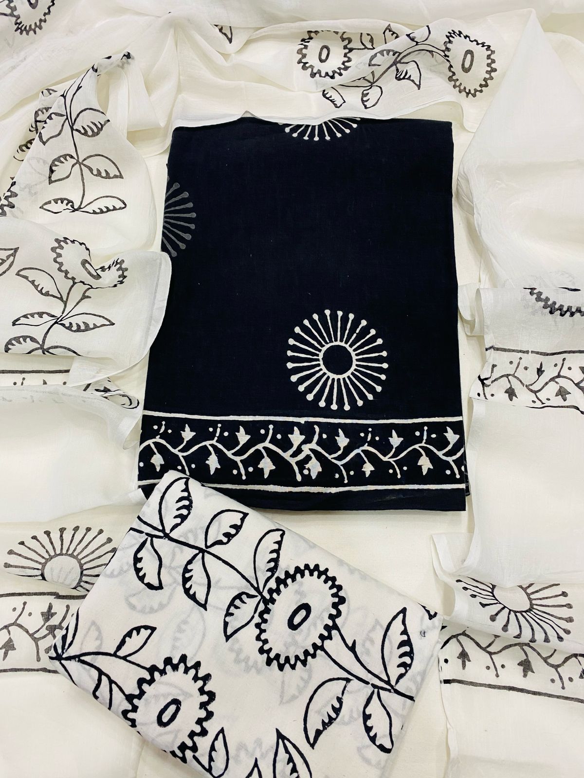 Hand Block Printed Cotton Suit Set