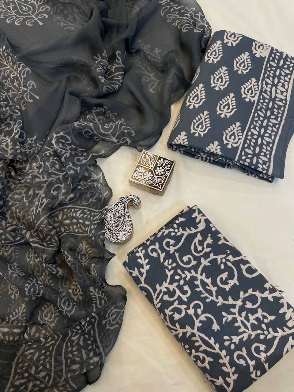 Pure Cotton Suits With Chiffon Dupatta