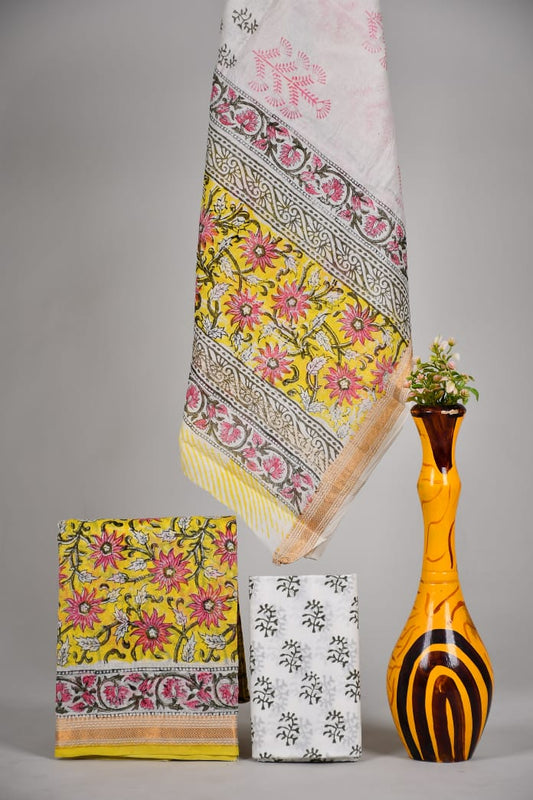 Hand block printed Maheshwari Silk zari border / Geecha border silk  Suits  Set with Duppatta