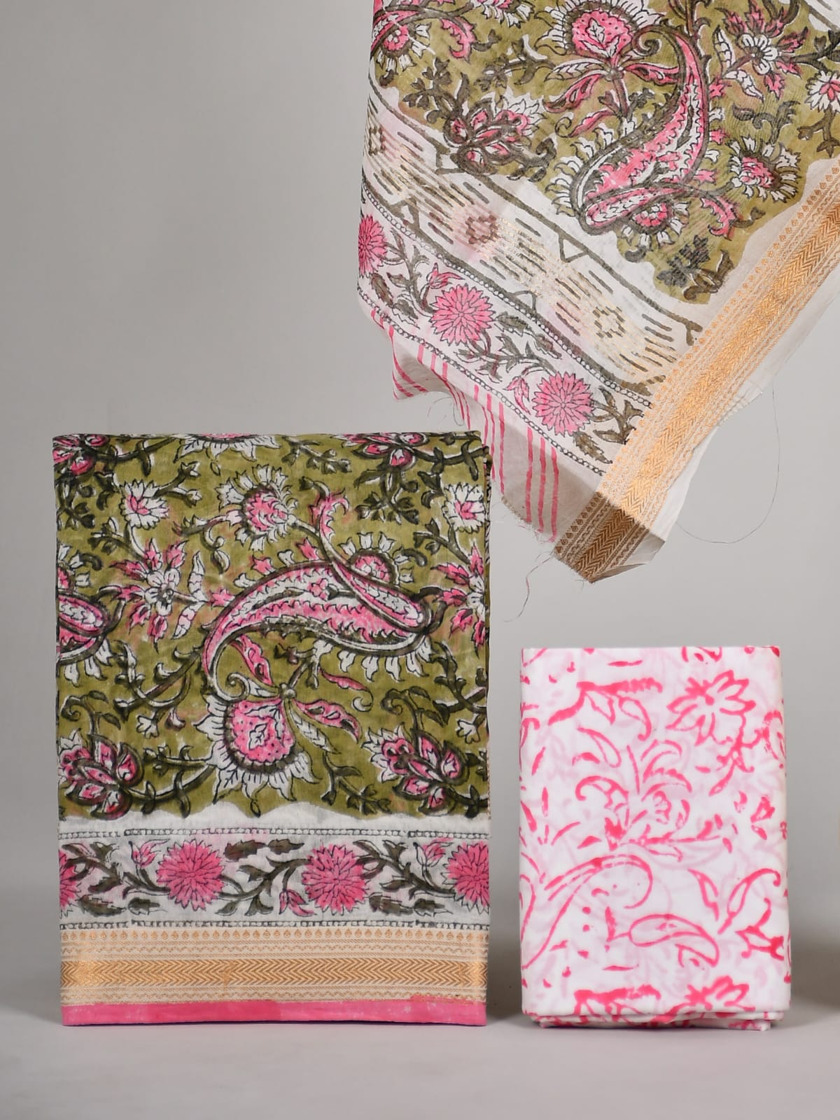 Hand block printed Maheshwari Silk zari border / Geecha border silk  Suits  Set with Duppatta