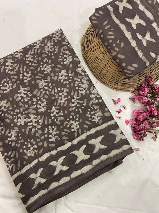 Hand Printed Cotton MulMul Saree